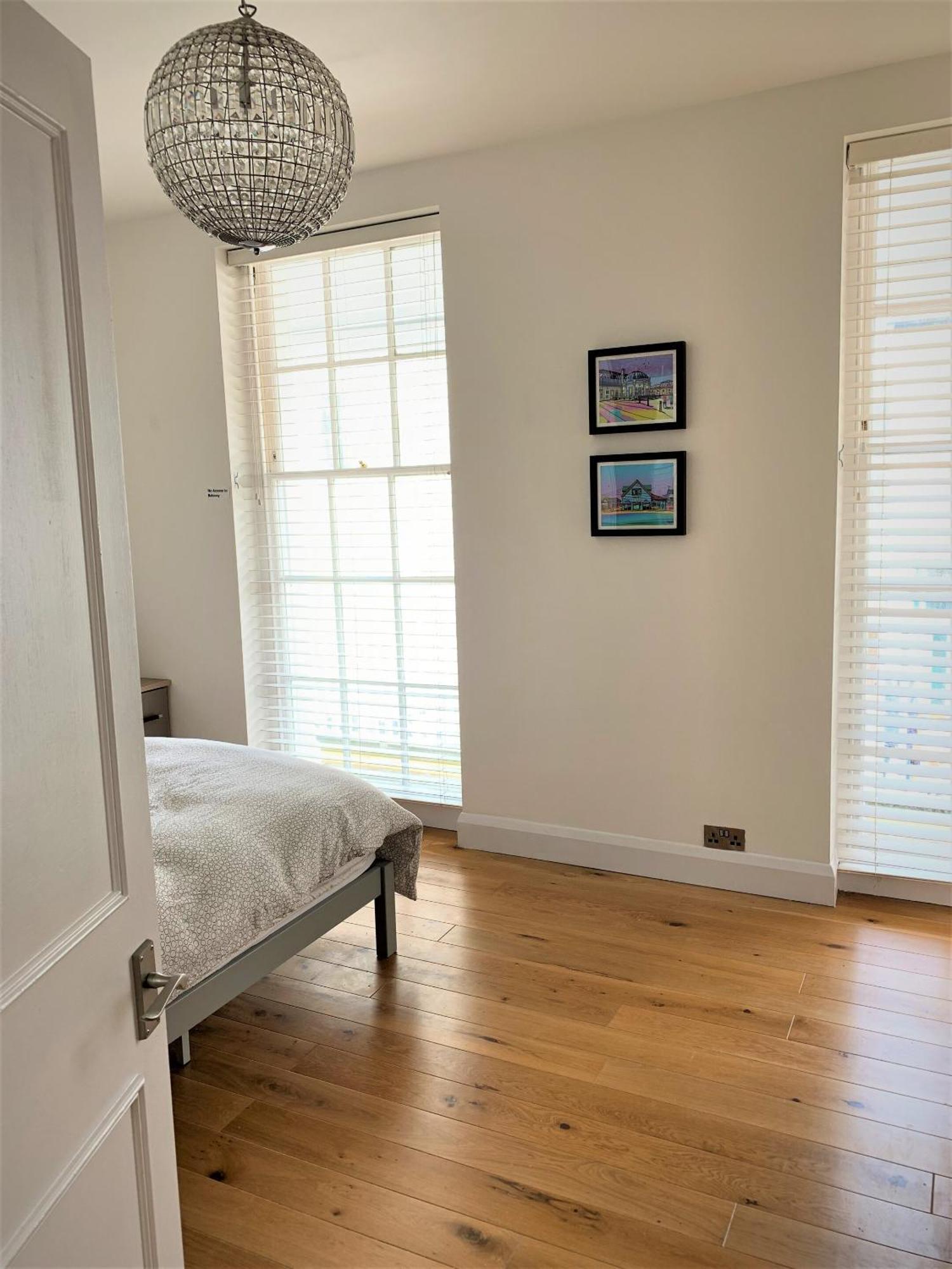 הוילה וורטינג Warwick House - Stunning House With Terrace And Sea Views, Sleeps 11 מראה חיצוני תמונה