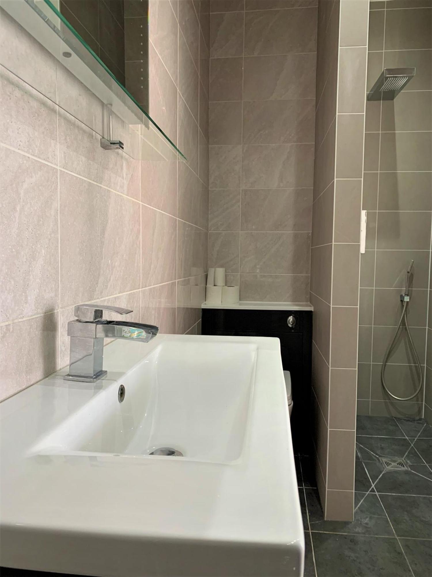 הוילה וורטינג Warwick House - Stunning House With Terrace And Sea Views, Sleeps 11 מראה חיצוני תמונה