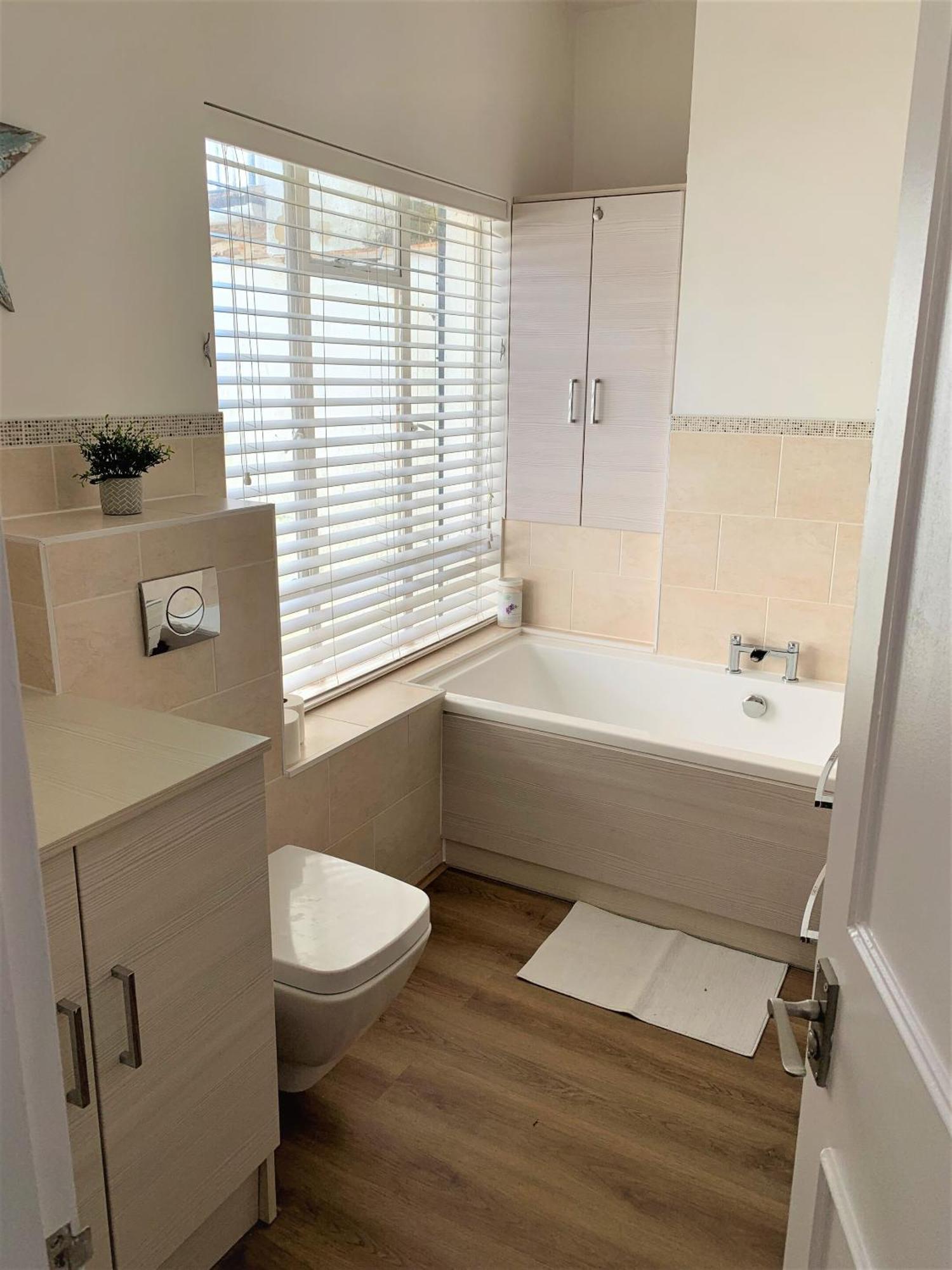 הוילה וורטינג Warwick House - Stunning House With Terrace And Sea Views, Sleeps 11 מראה חיצוני תמונה